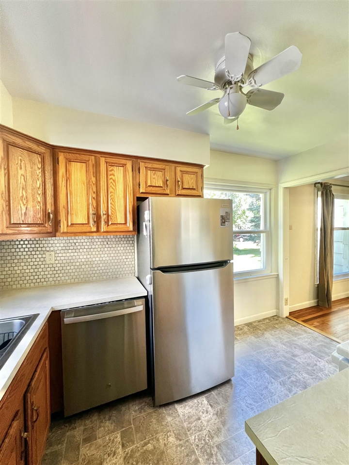 101 N Jackson Street Property Photo 22