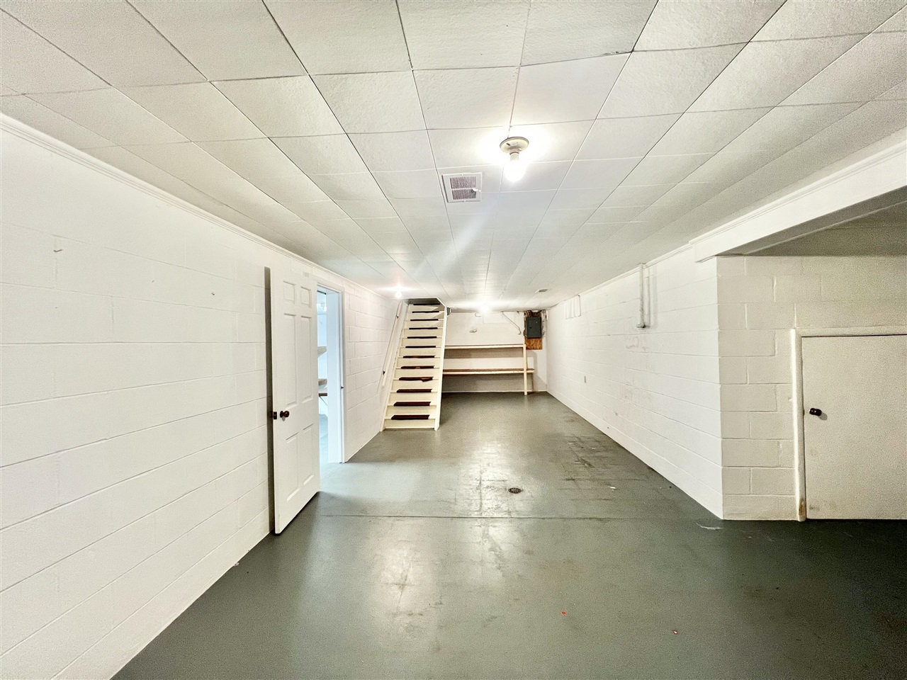 101 N Jackson Street Property Photo 46