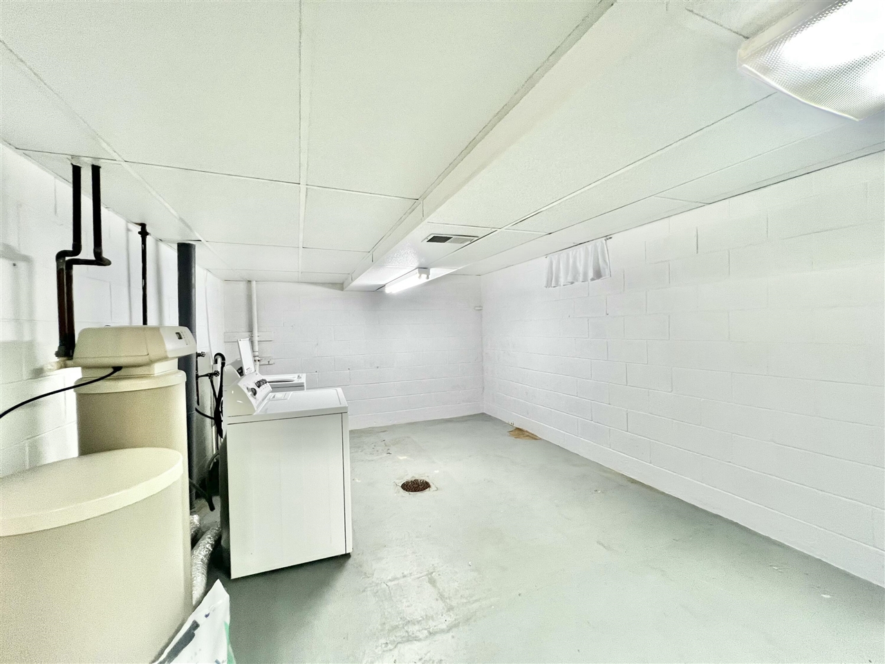 101 N Jackson Street Property Photo 50