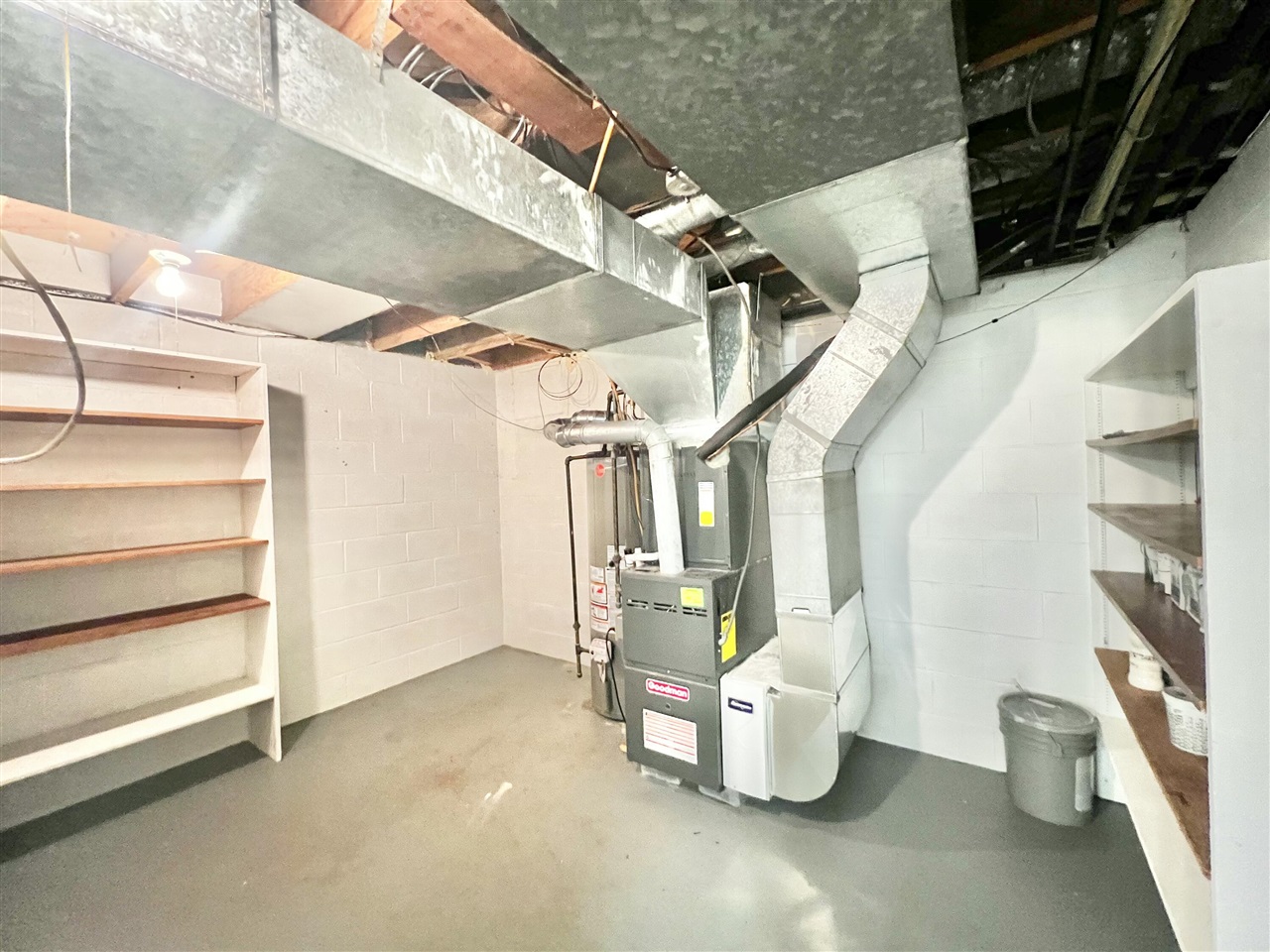 101 N Jackson Street Property Photo 54