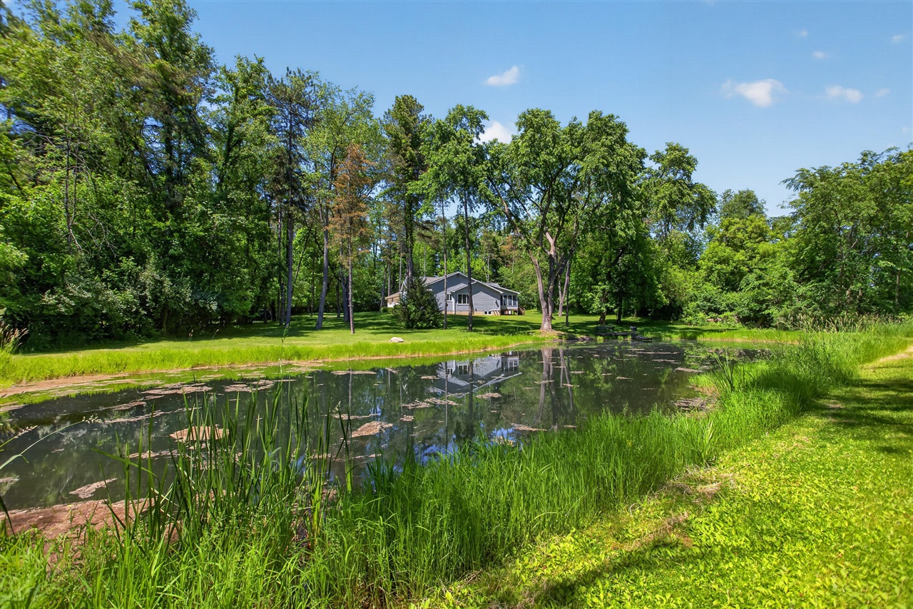 7655 Riverside Road Property Photo 8