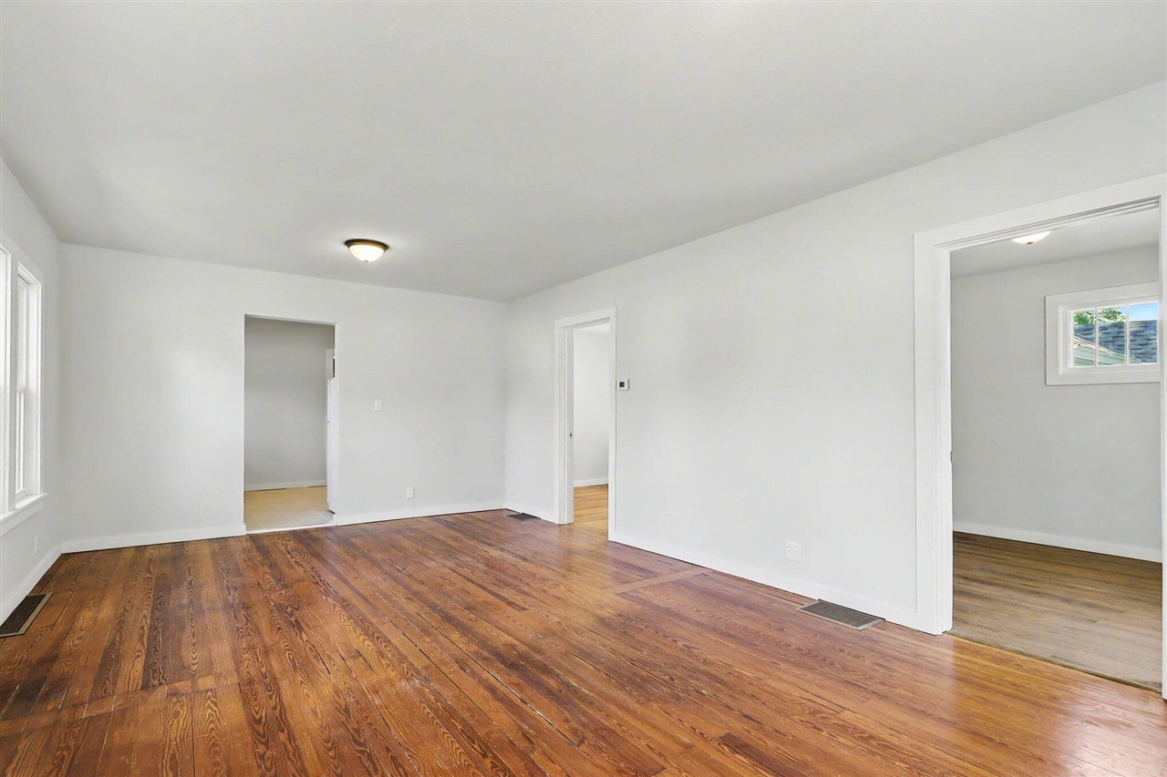 1312 Catherine Avenue Property Photo 5