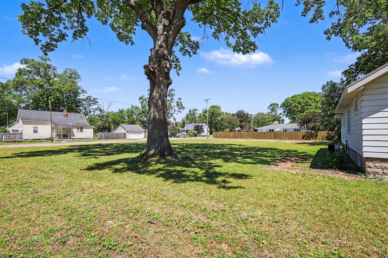 1312 Catherine Avenue Property Photo 18