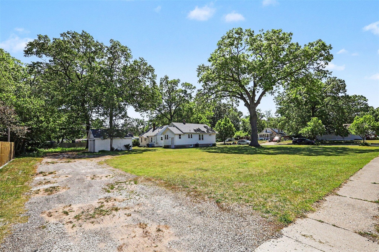 1312 Catherine Avenue Property Photo 20