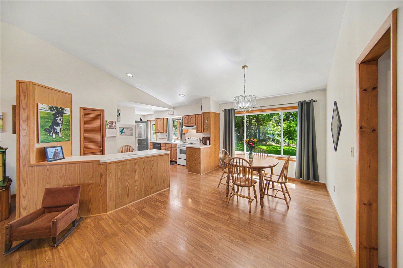 12895 Kelley Road Property Photo 12
