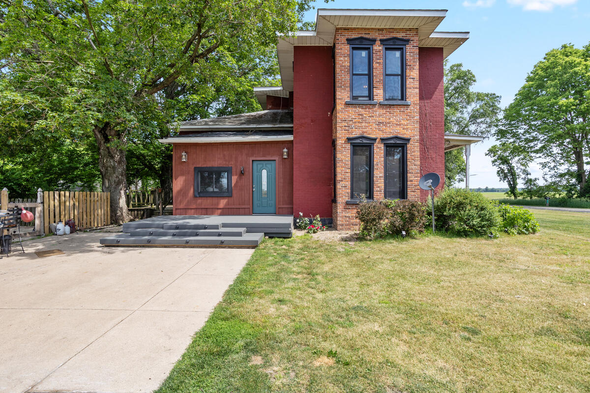 55686 Parkville Road Property Photo 1