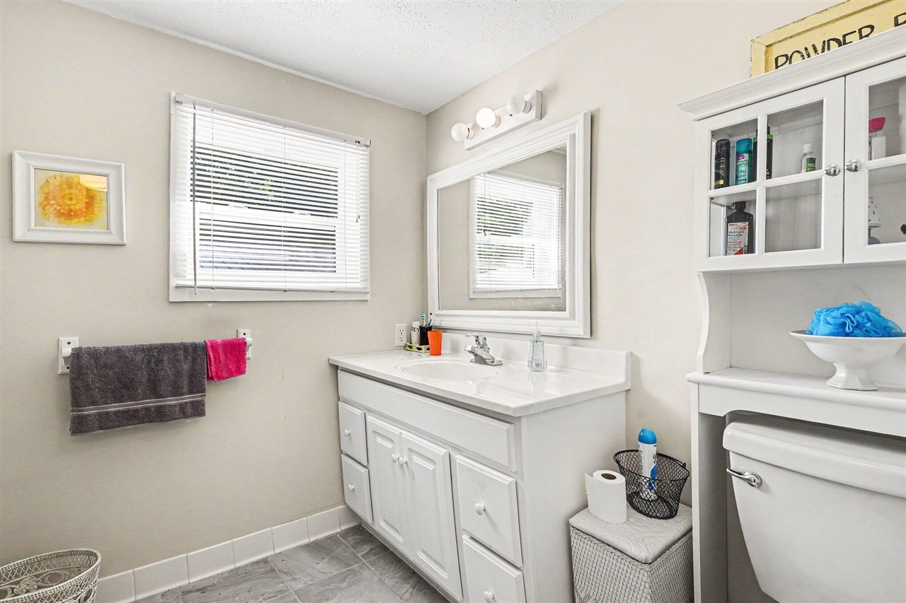 7161 E Lakeshore Drive Property Photo 21