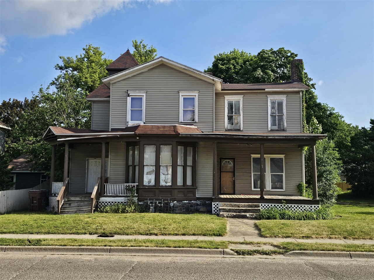 157 Calhoun Street Property Photo 1