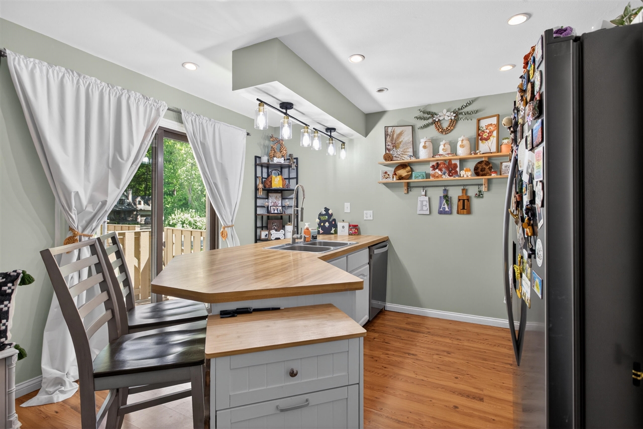 7047 Mckay Road Property Photo 14