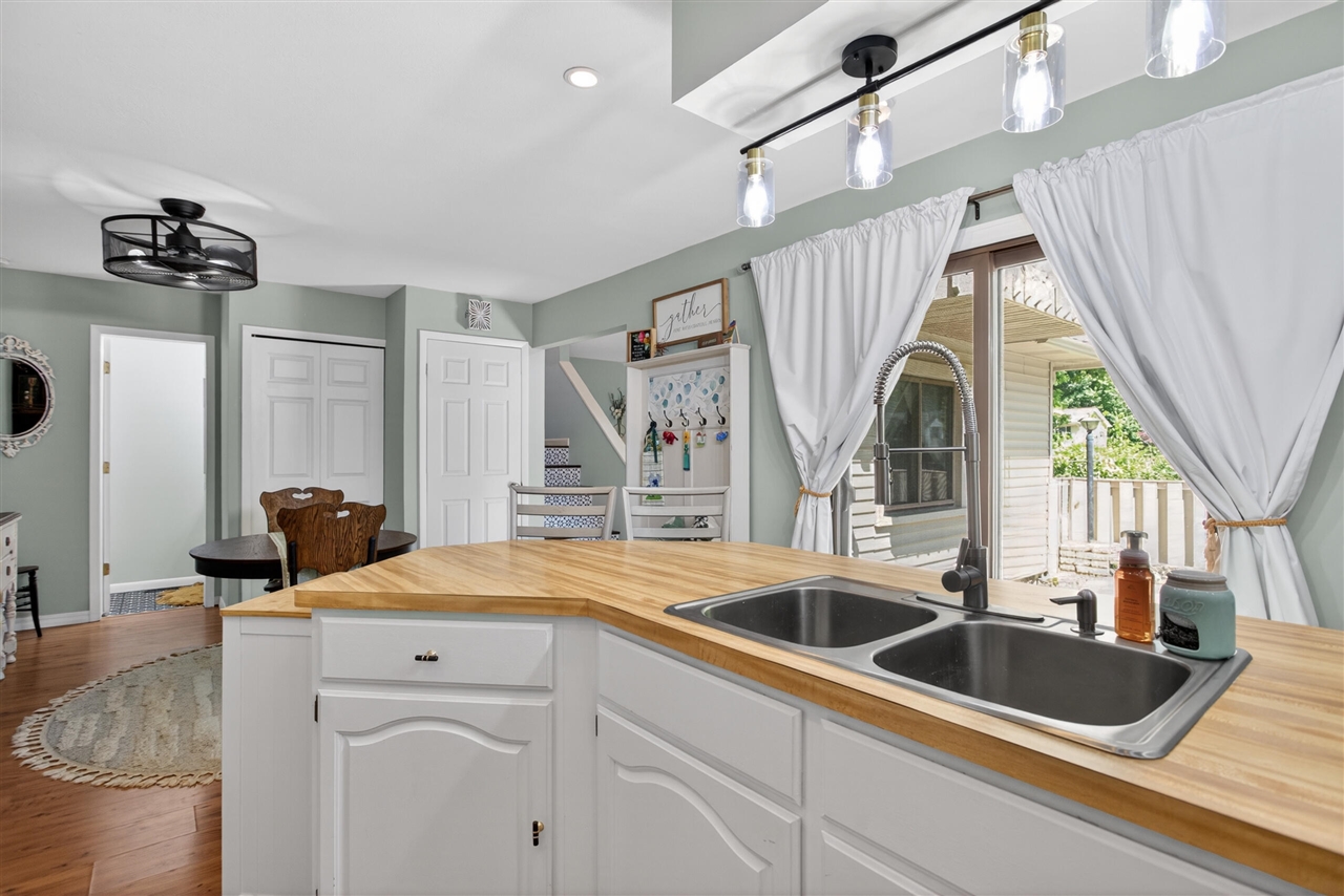 7047 Mckay Road Property Photo 16