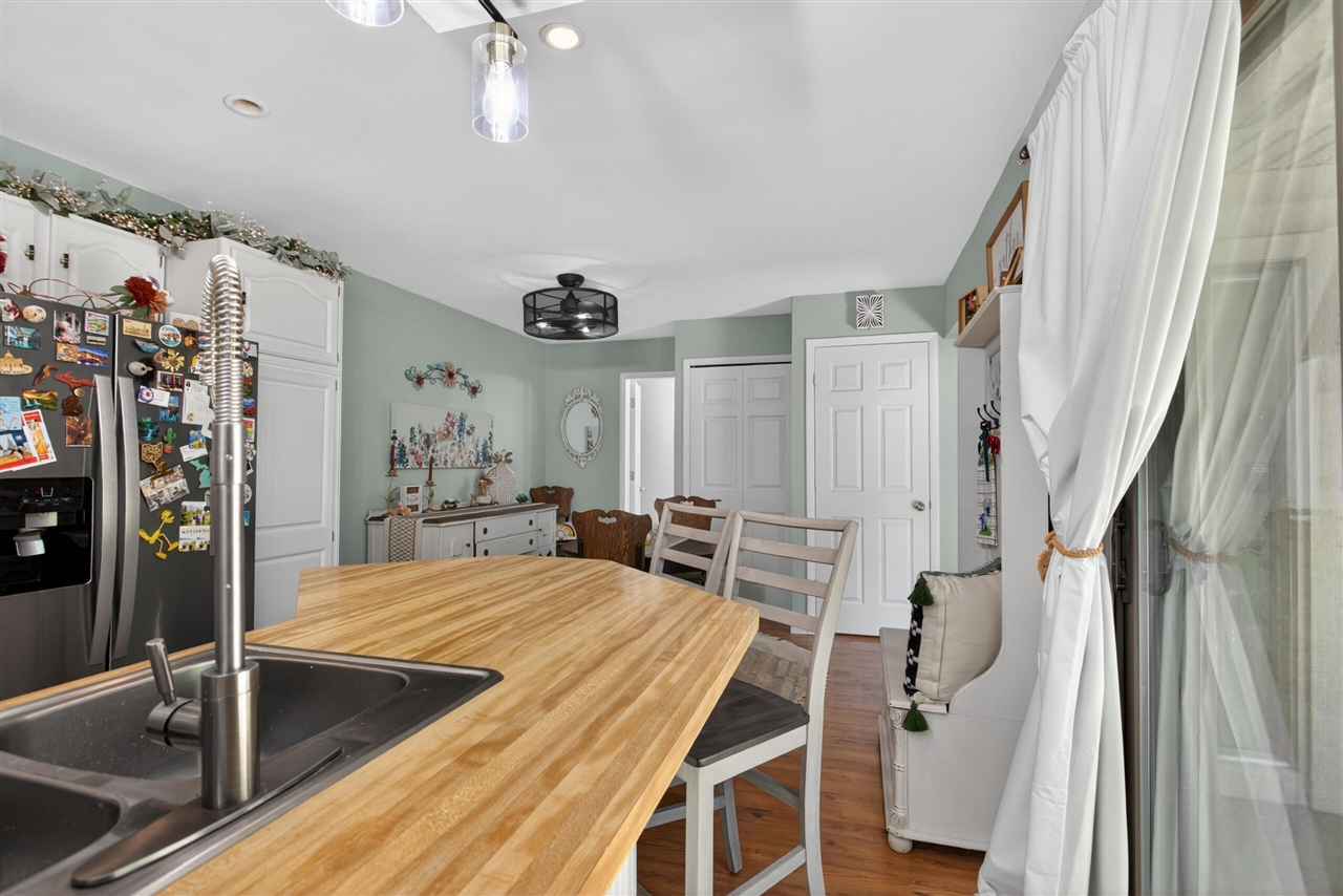 7047 Mckay Road Property Photo 18