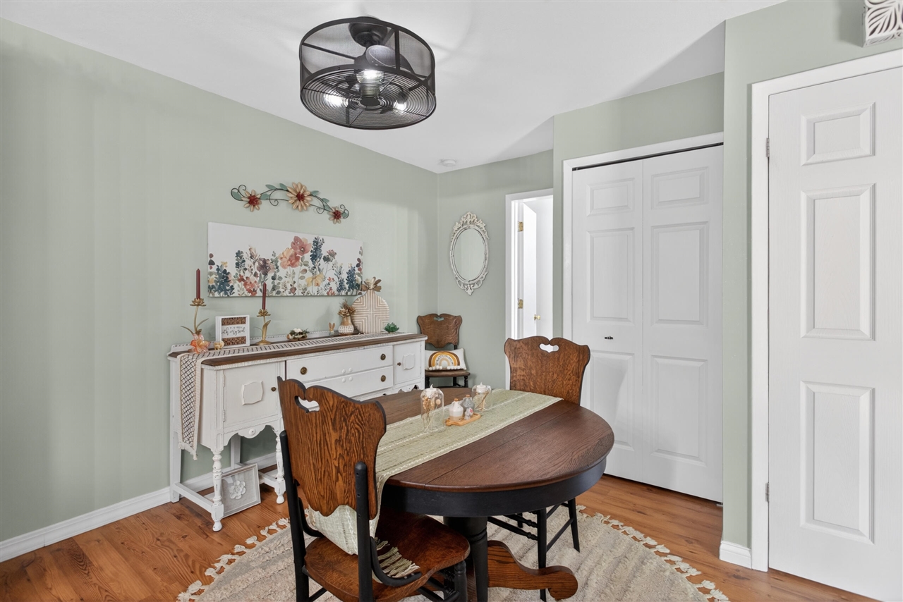 7047 Mckay Road Property Photo 19