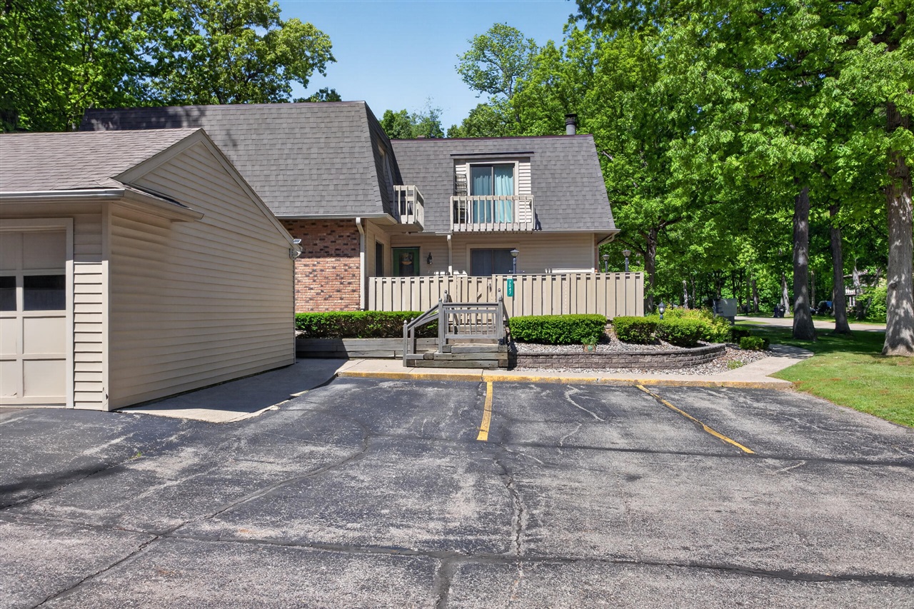 7047 Mckay Road Property Photo 51