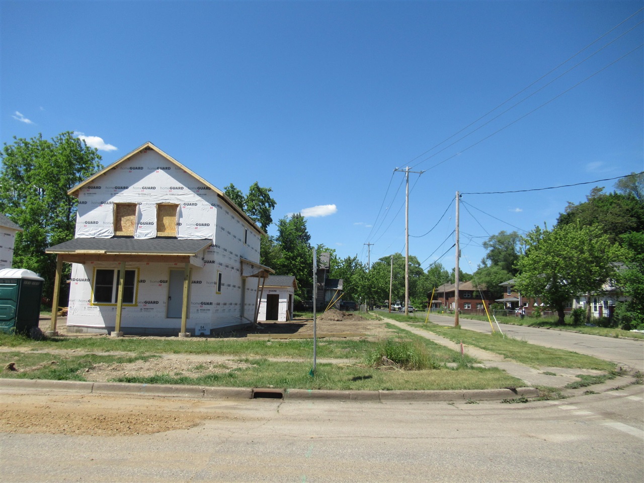 84 Bowen Avenue Property Photo 2