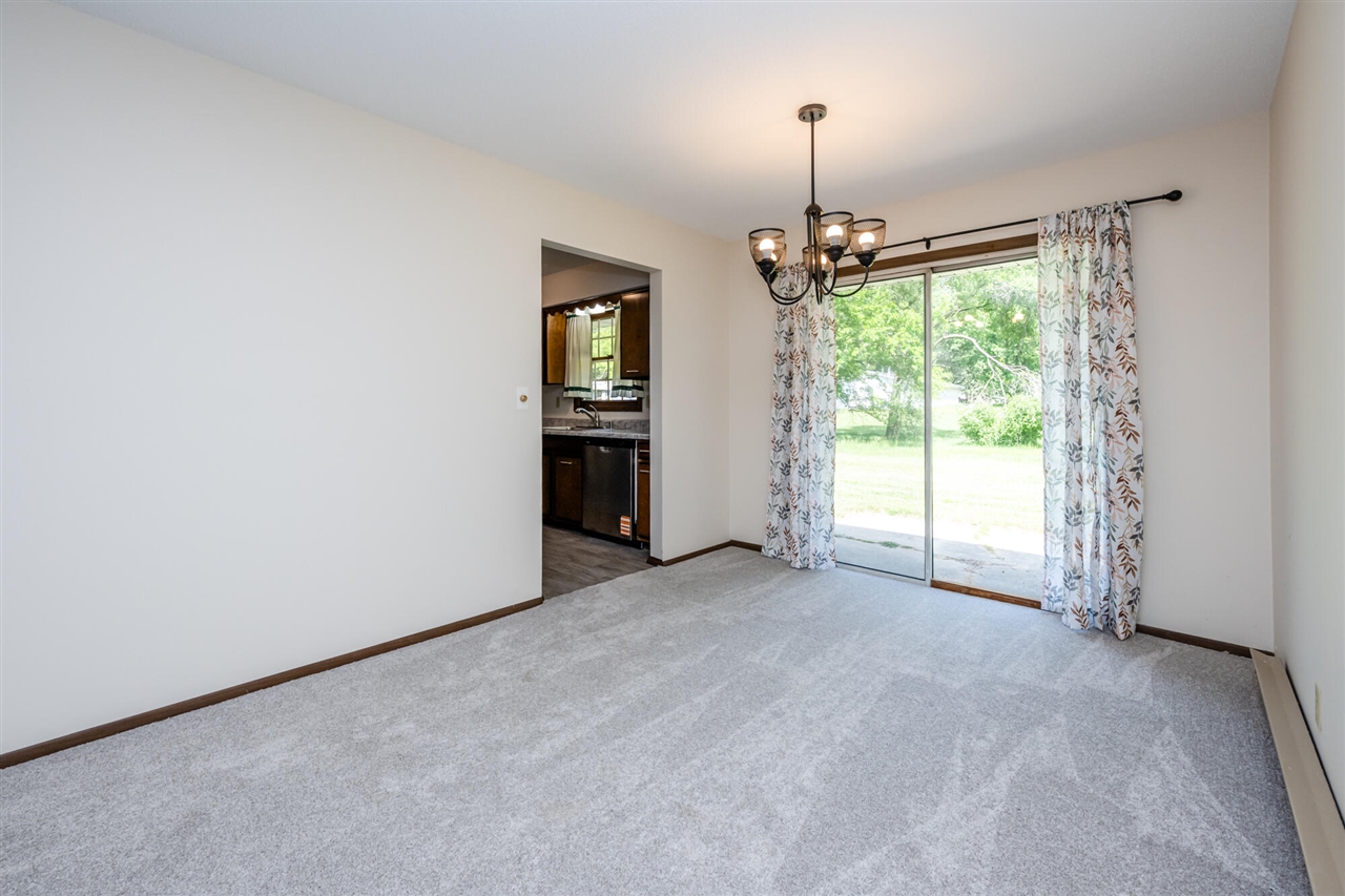 6834 E Napier Avenue Property Photo 7