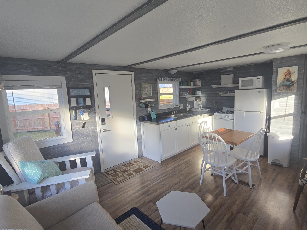 7949 W Fox Road Property Photo 5