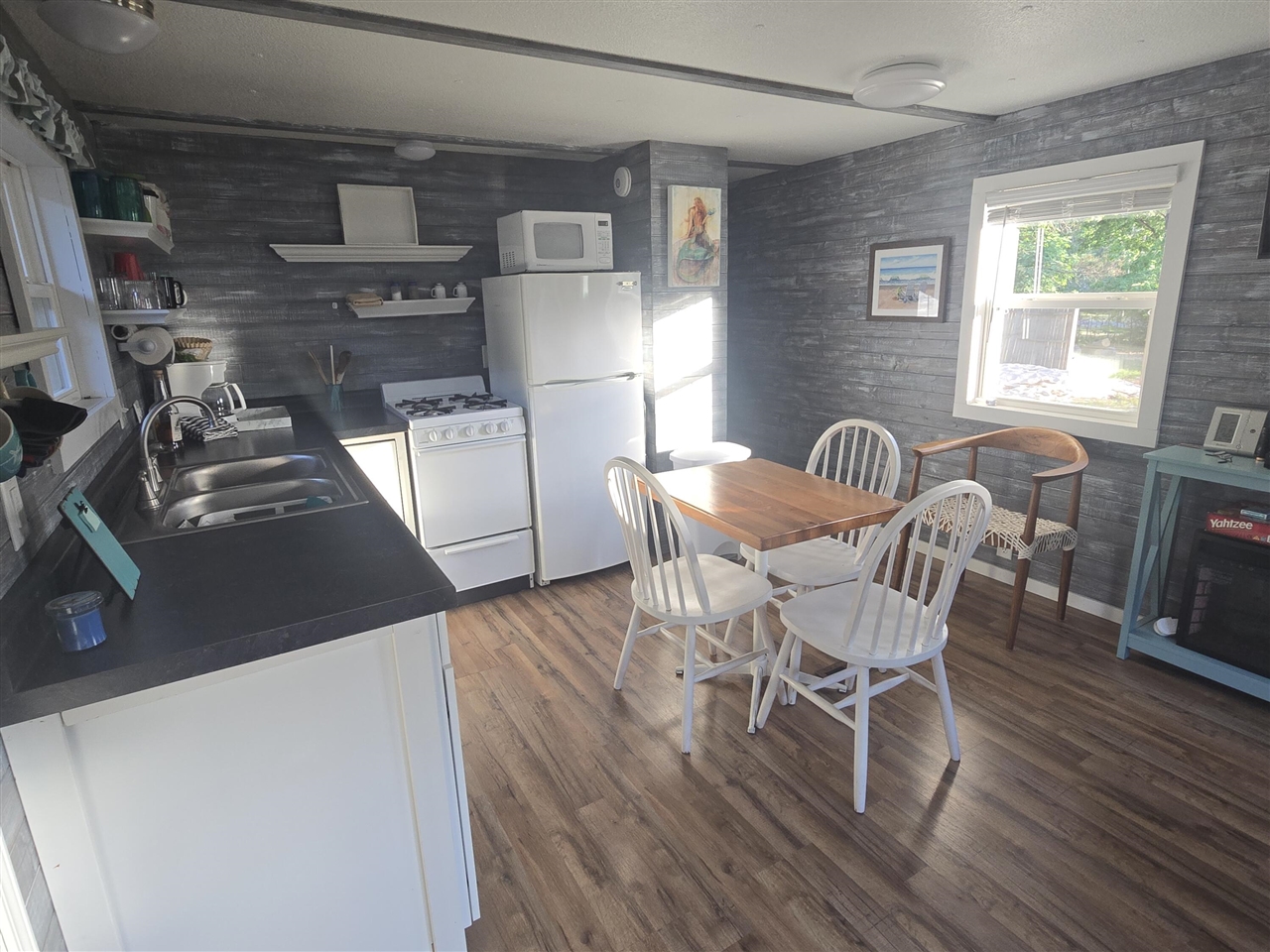 7949 W Fox Road Property Photo 6