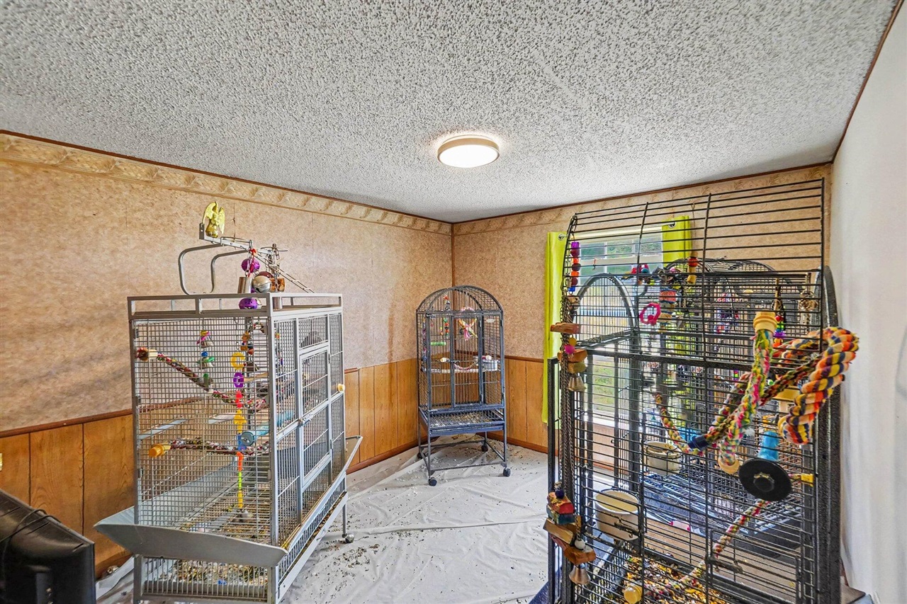 22092 3 Mile Road Property Photo 16