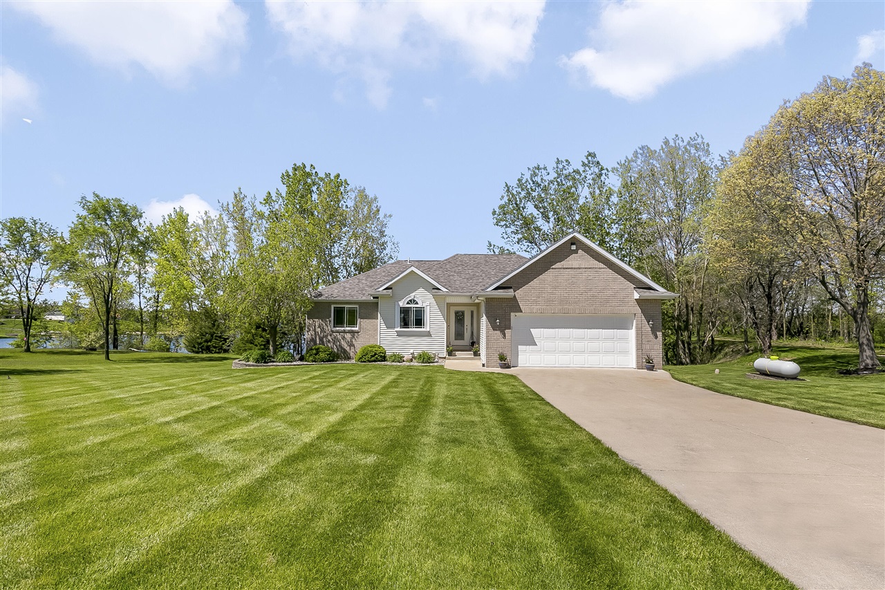 69100 Chief Court Property Photo 3