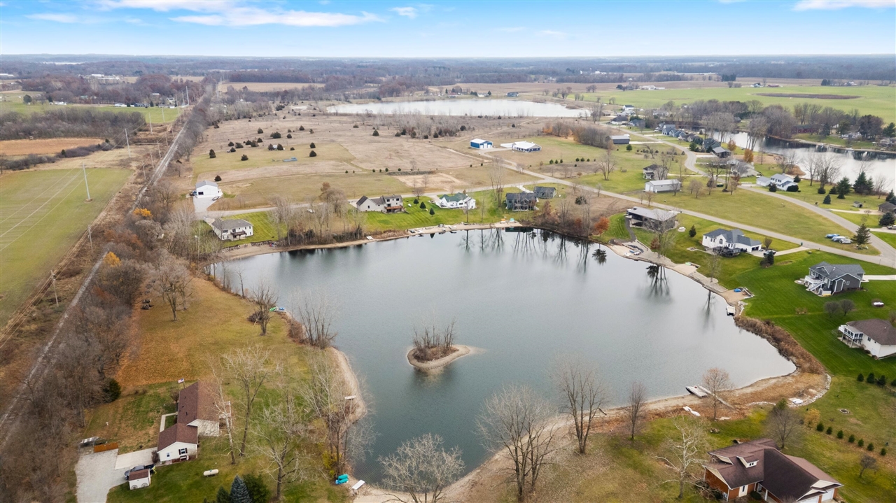 69100 Chief Court Property Photo 10