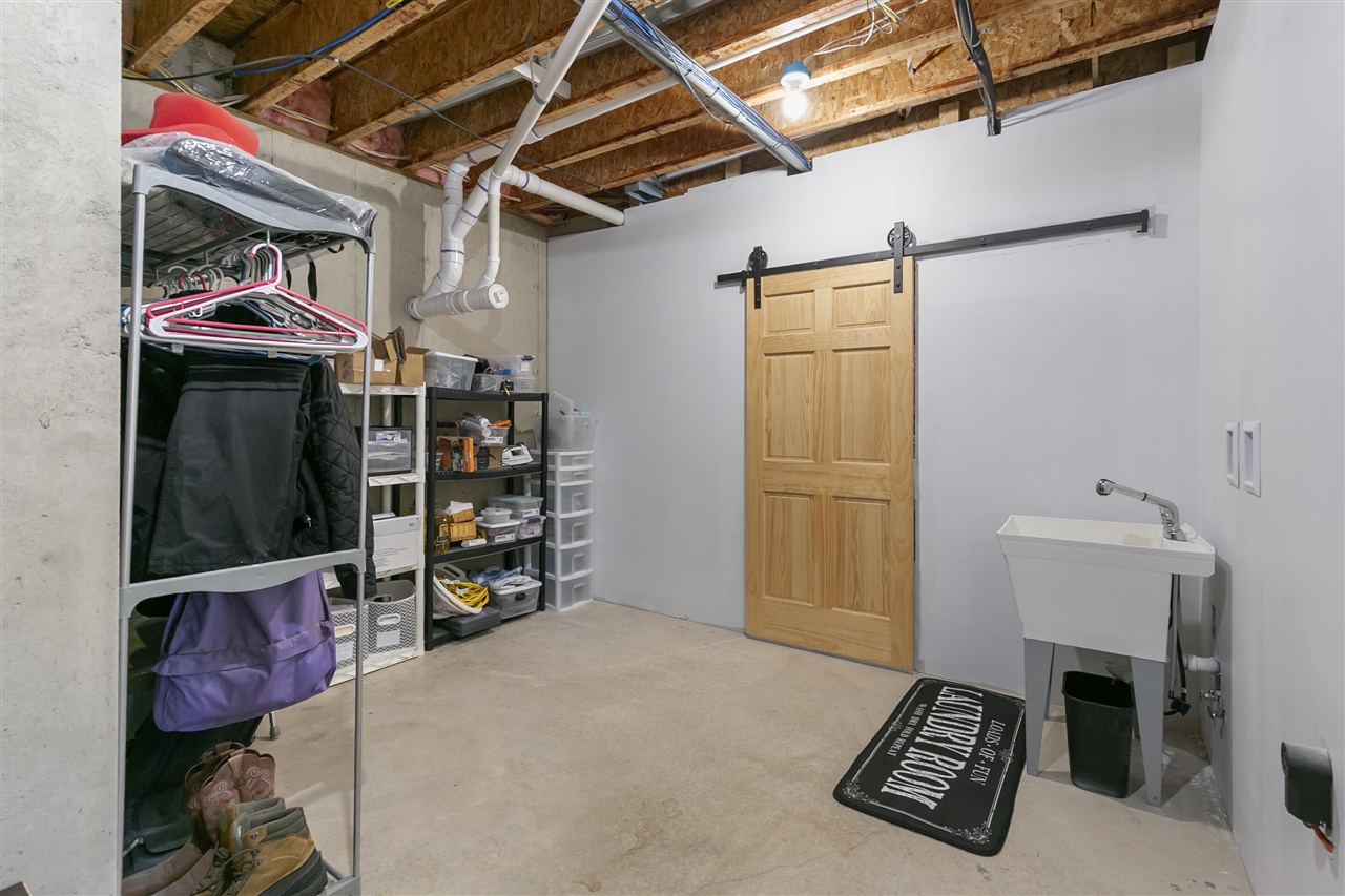 69100 Chief Court Property Photo 52