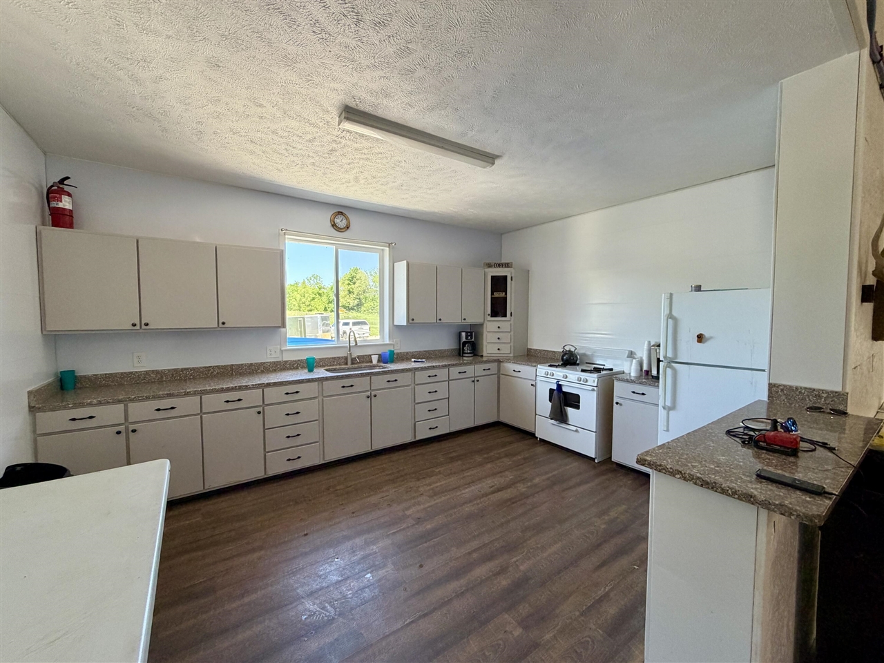 7300 W Kinsel Highway Property Photo 52