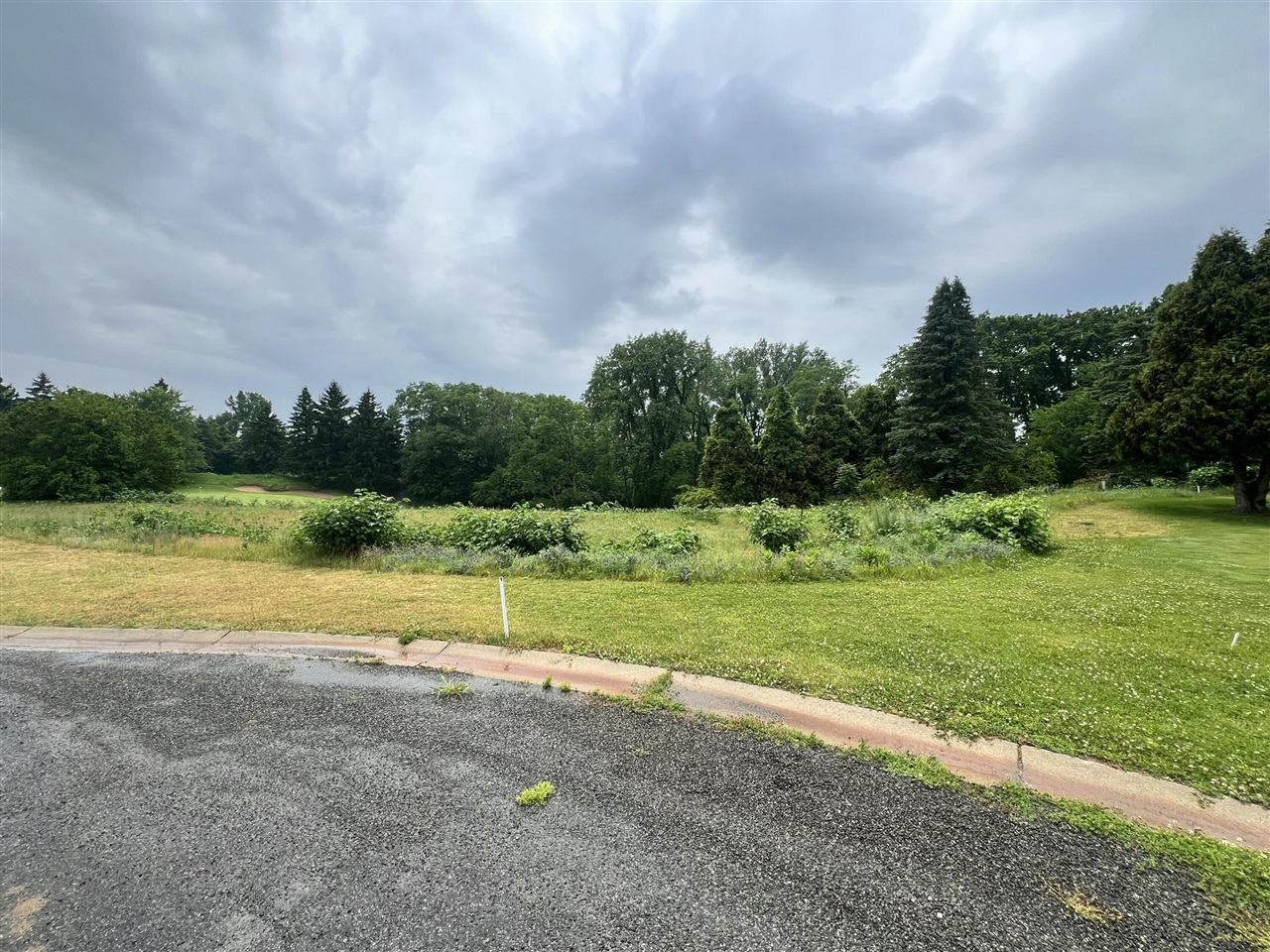 Unit 7 Medinah Lane Property Photo 7