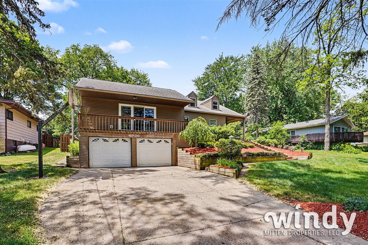 4936 Shoreview Drive Property Photo 7