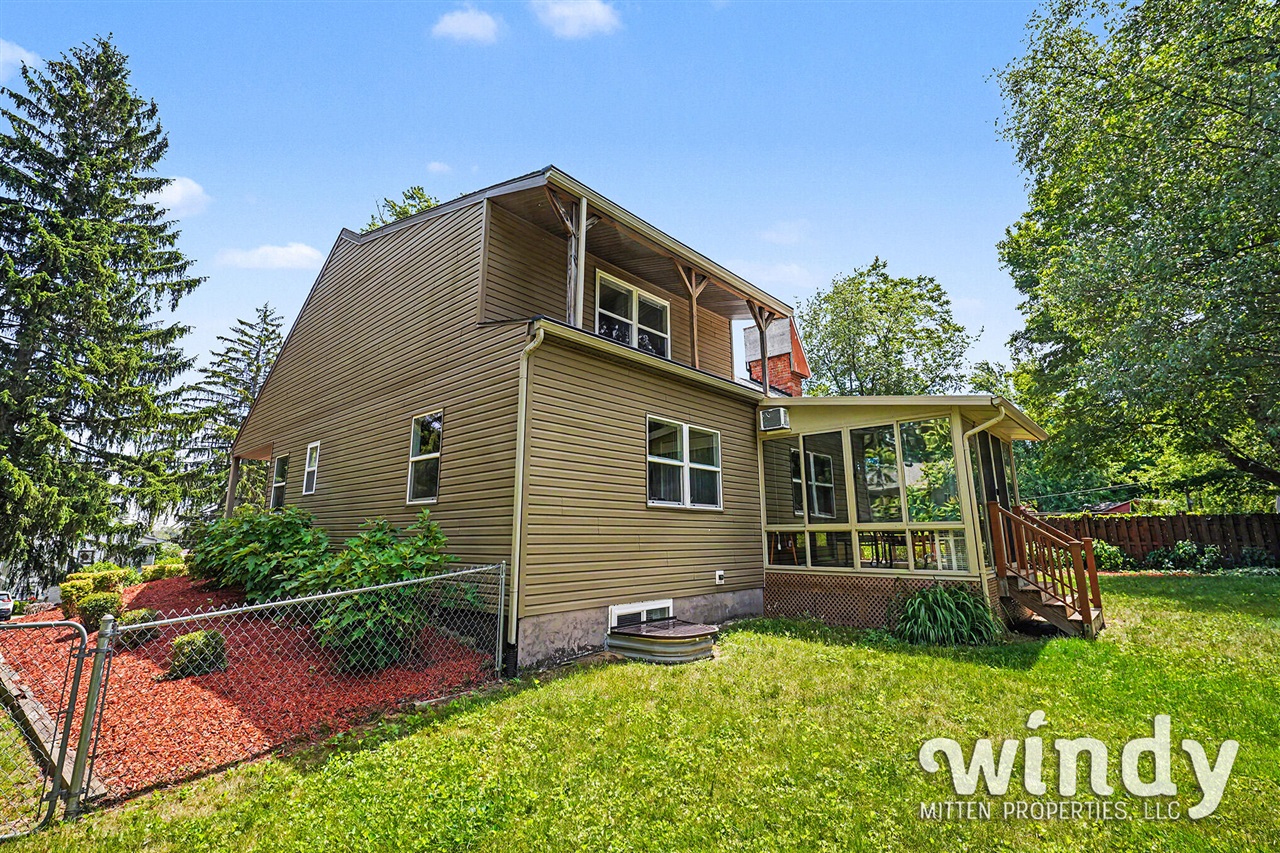 4936 Shoreview Drive Property Photo 10