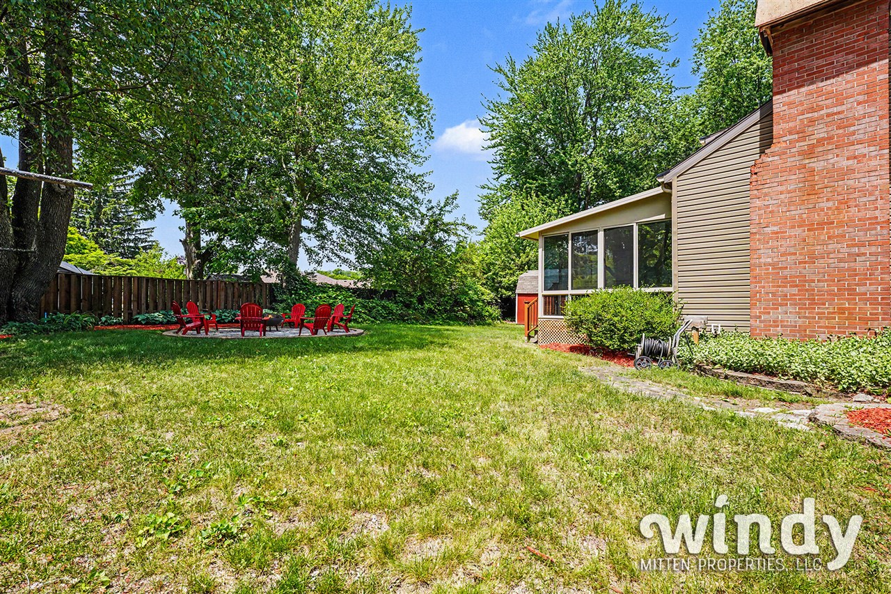 4936 Shoreview Drive Property Photo 14