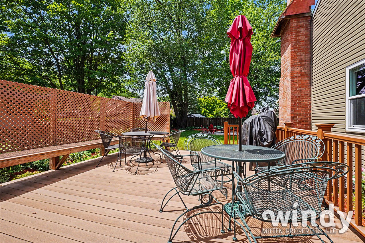 4936 Shoreview Drive Property Photo 15