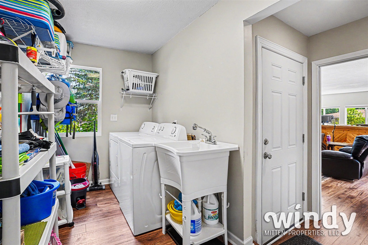 4936 Shoreview Drive Property Photo 31