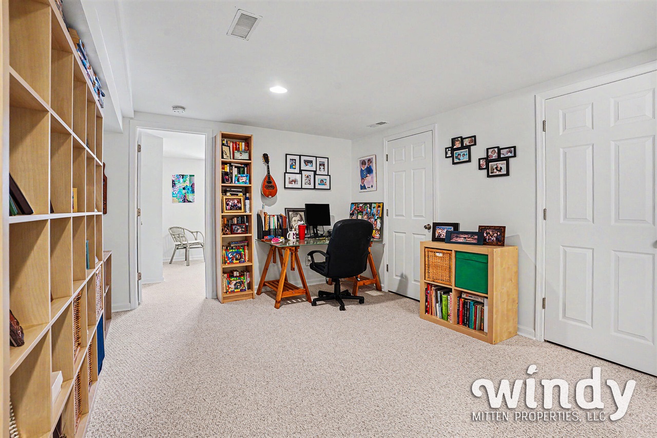 4936 Shoreview Drive Property Photo 42