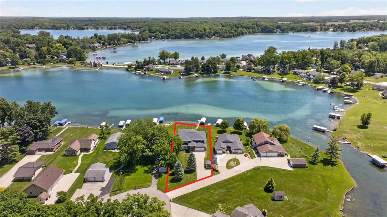 260 Pine Hill Lake Drive Property Photo 2