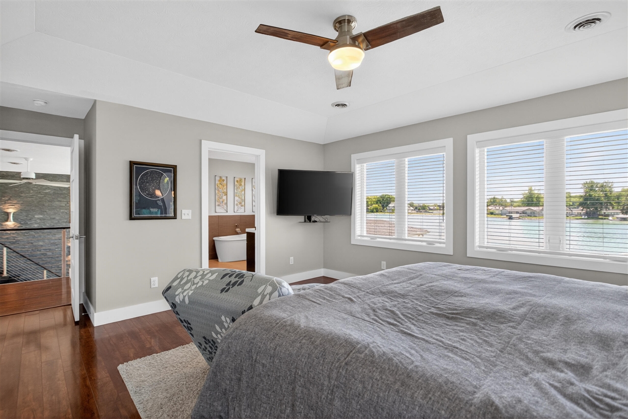 260 Pine Hill Lake Drive Property Photo 34
