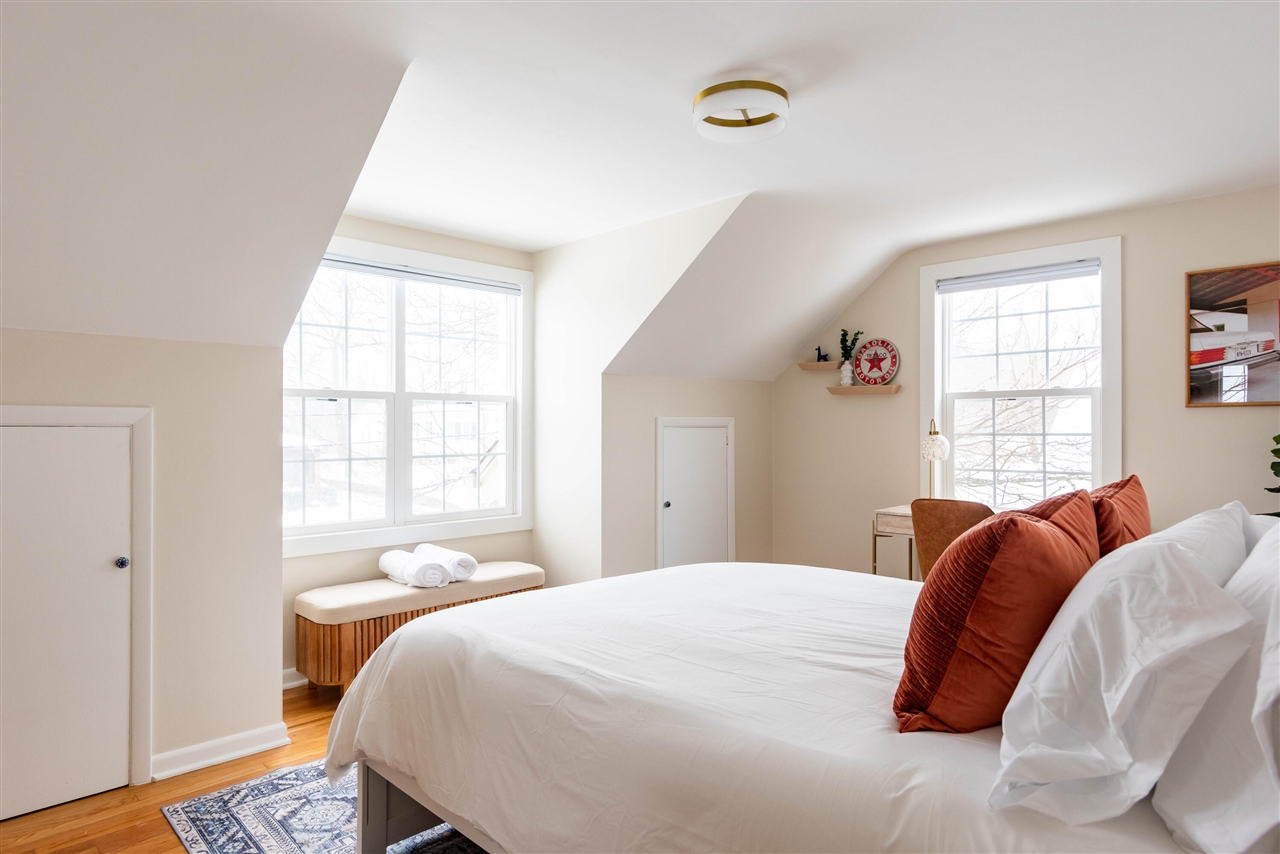 908 Spring Street Property Photo 12