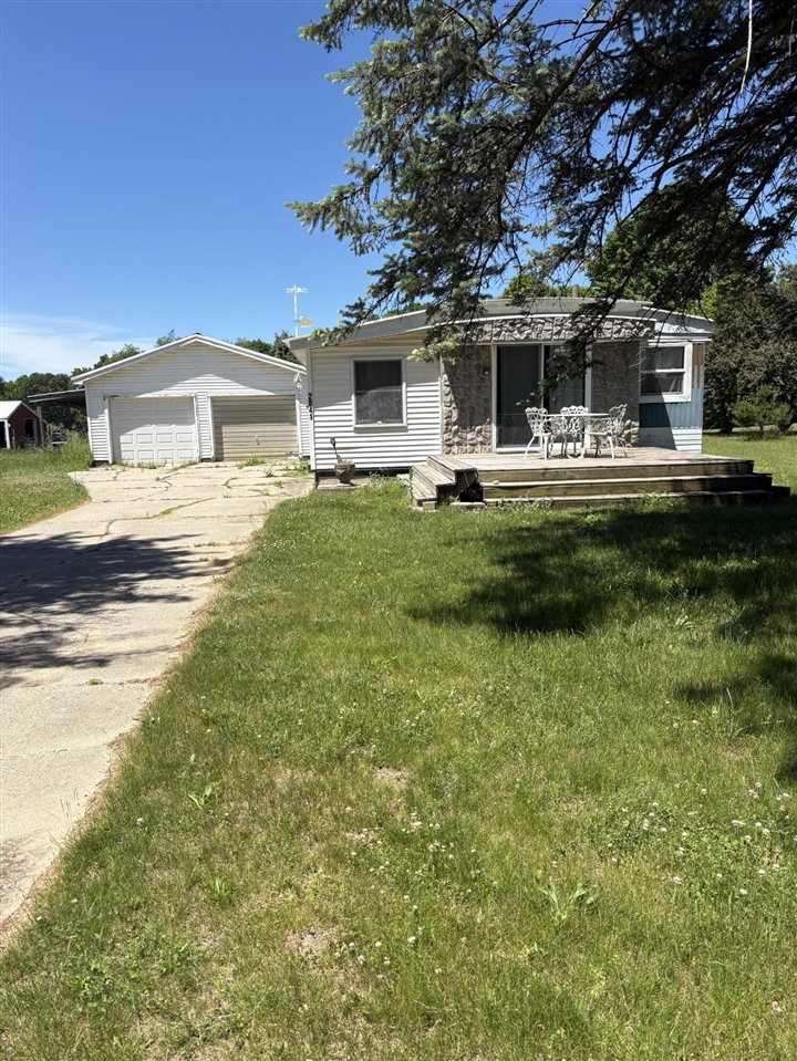 2841 Whites Bridge Property Photo 2
