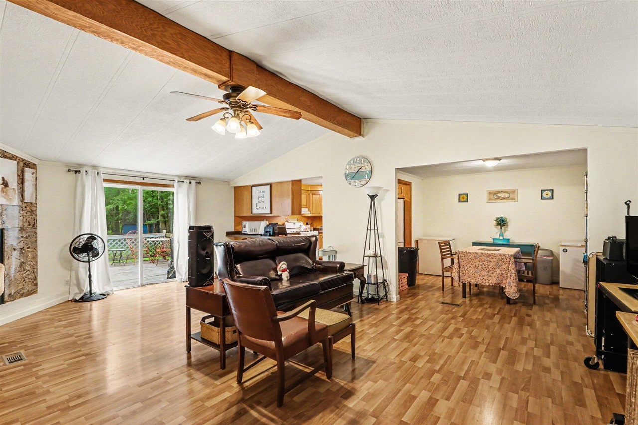 55719 Resort Road Property Photo 9