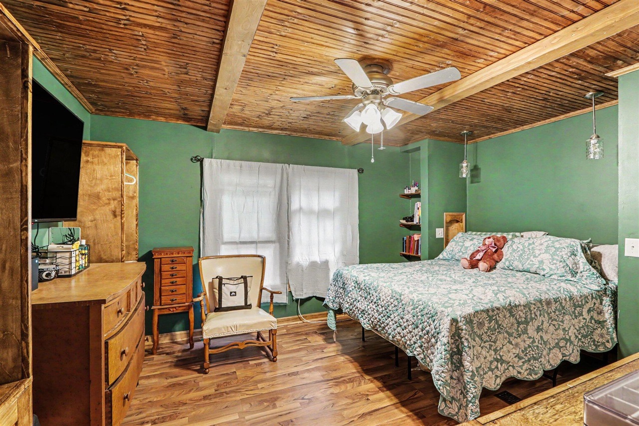 55719 Resort Road Property Photo 16