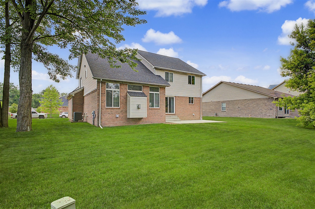 24224 Konarska Drive Property Photo 2