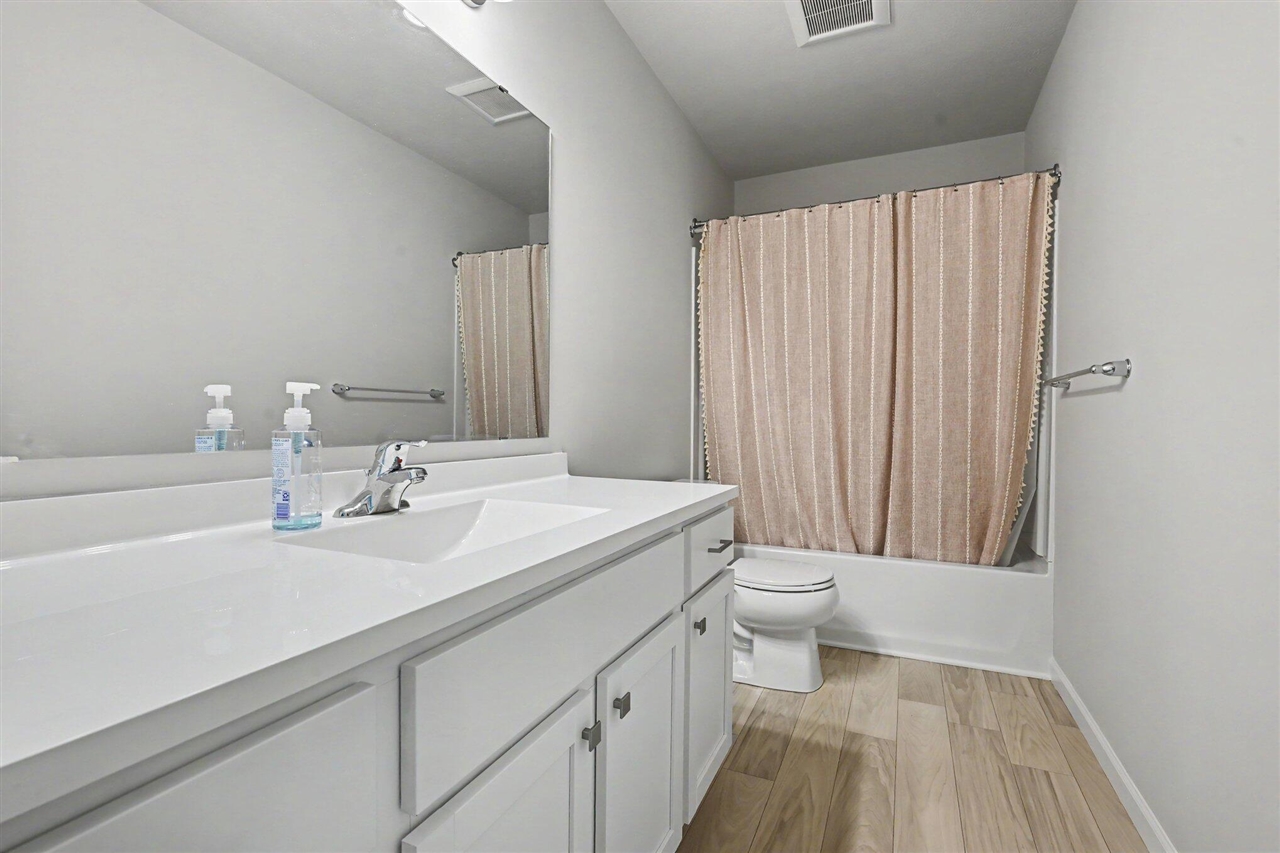 605 Bush Boulevard Property Photo 10