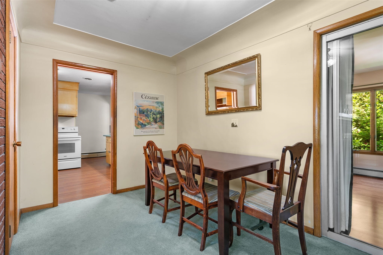 4271 Willis Road Property Photo 4
