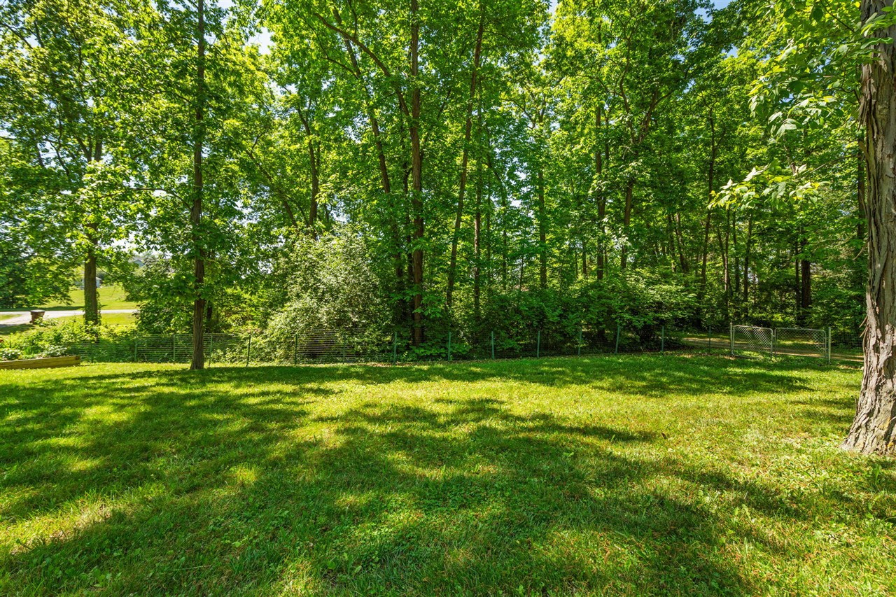 4271 Willis Road Property Photo 10