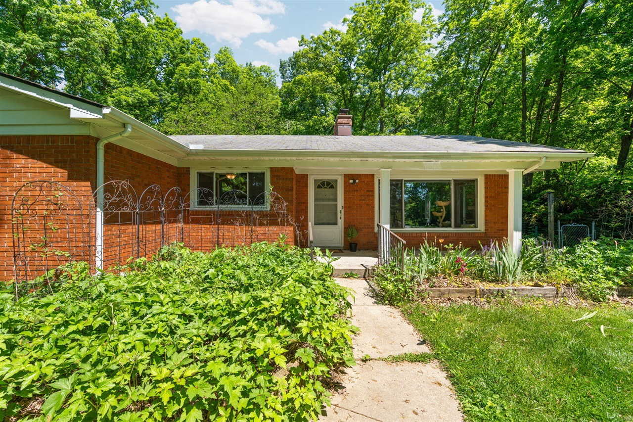 4271 Willis Road Property Photo 12