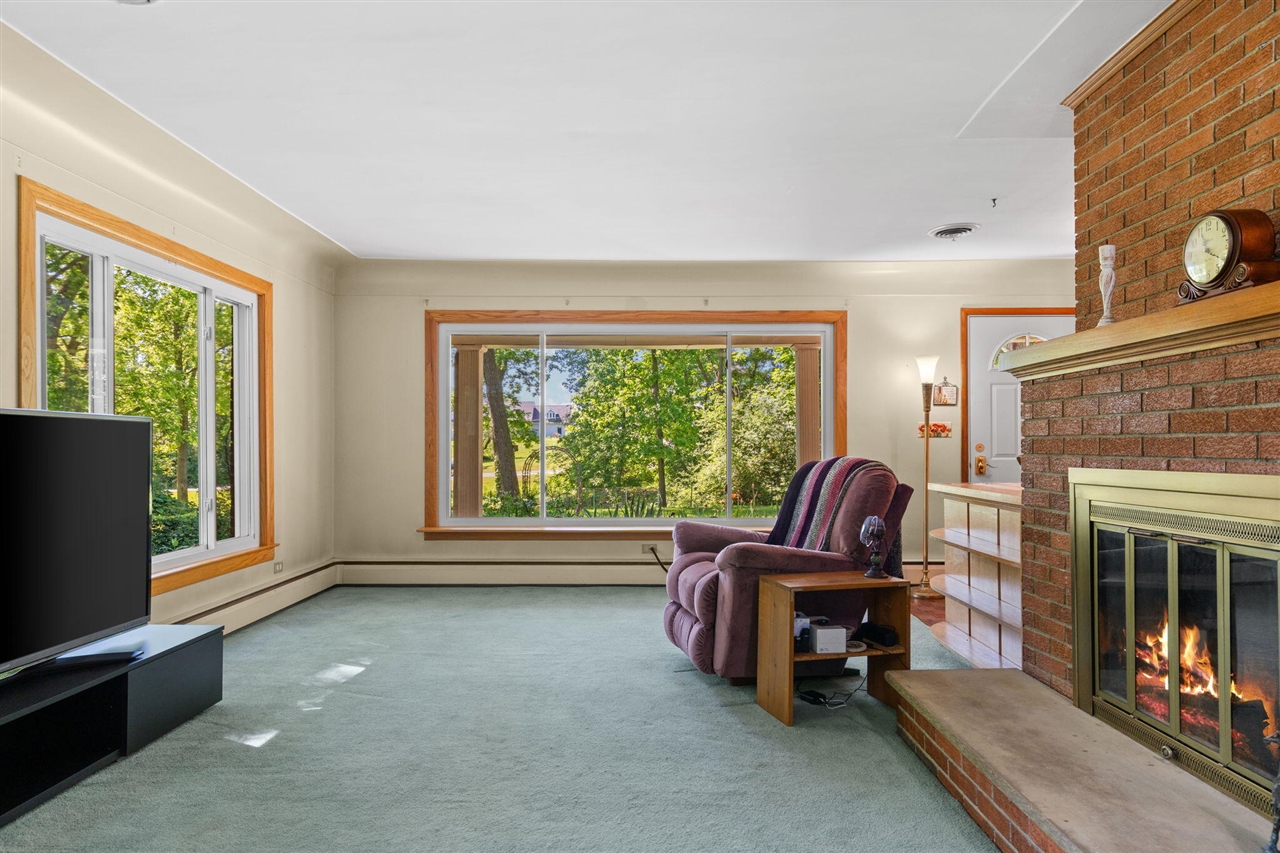 4271 Willis Road Property Photo 16