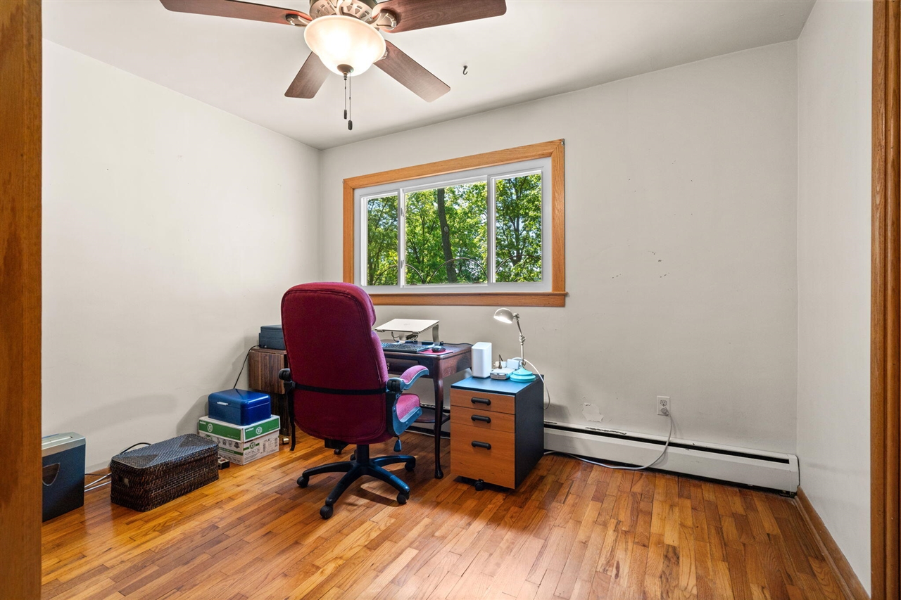 4271 Willis Road Property Photo 23