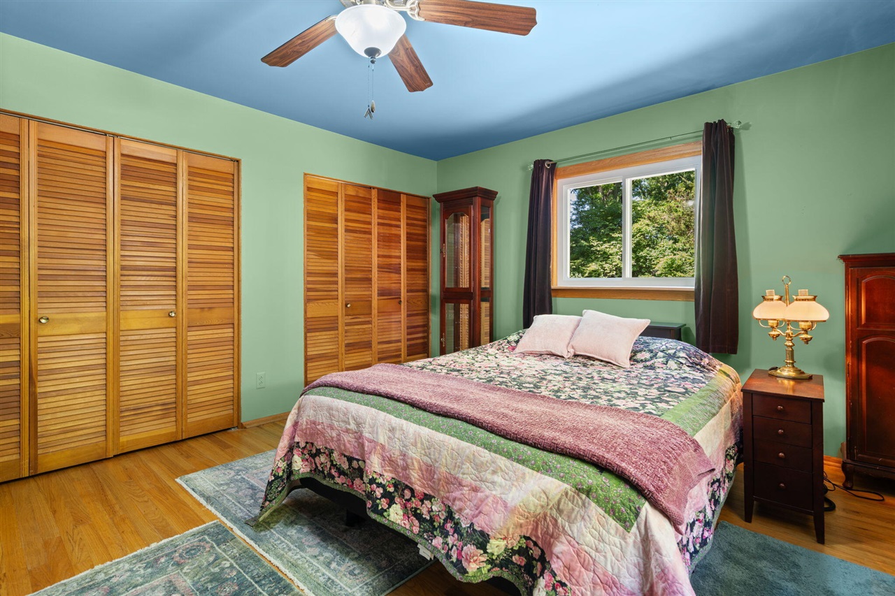 4271 Willis Road Property Photo 24