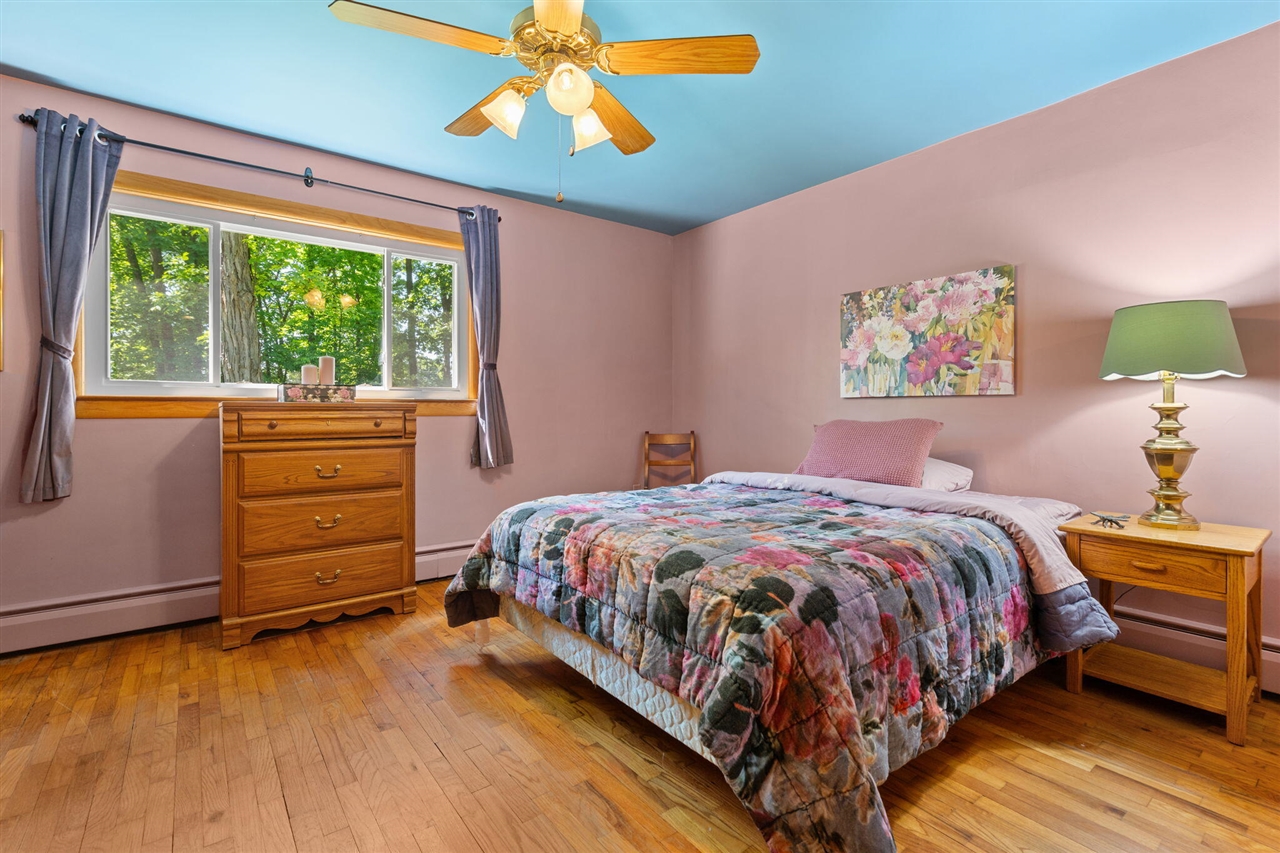 4271 Willis Road Property Photo 25
