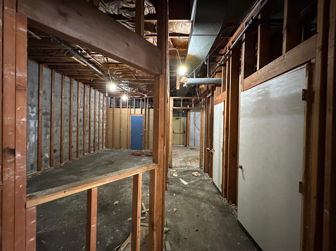5252 Portage Road Property Photo 8