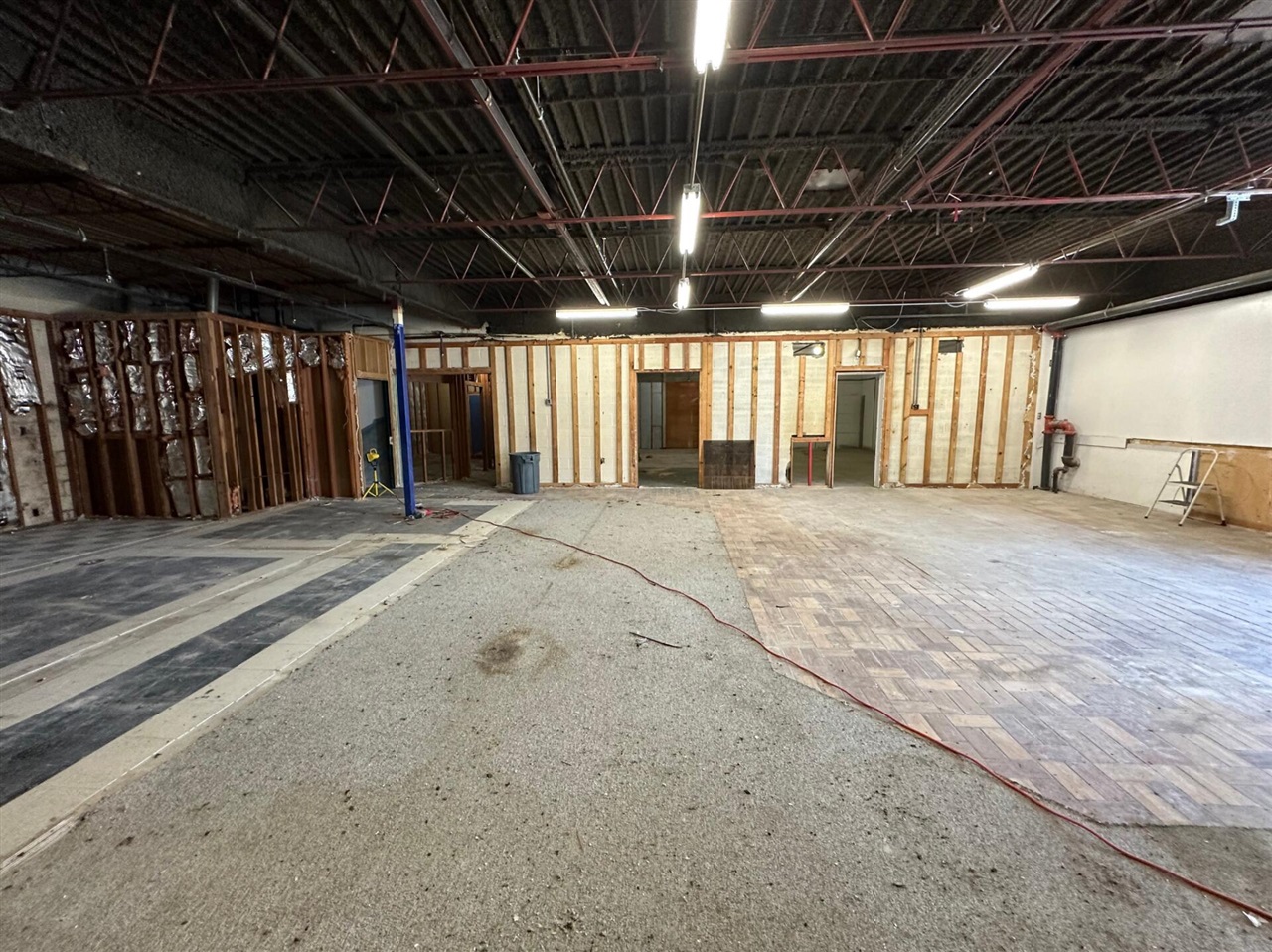 5252 Portage Road Property Photo 7